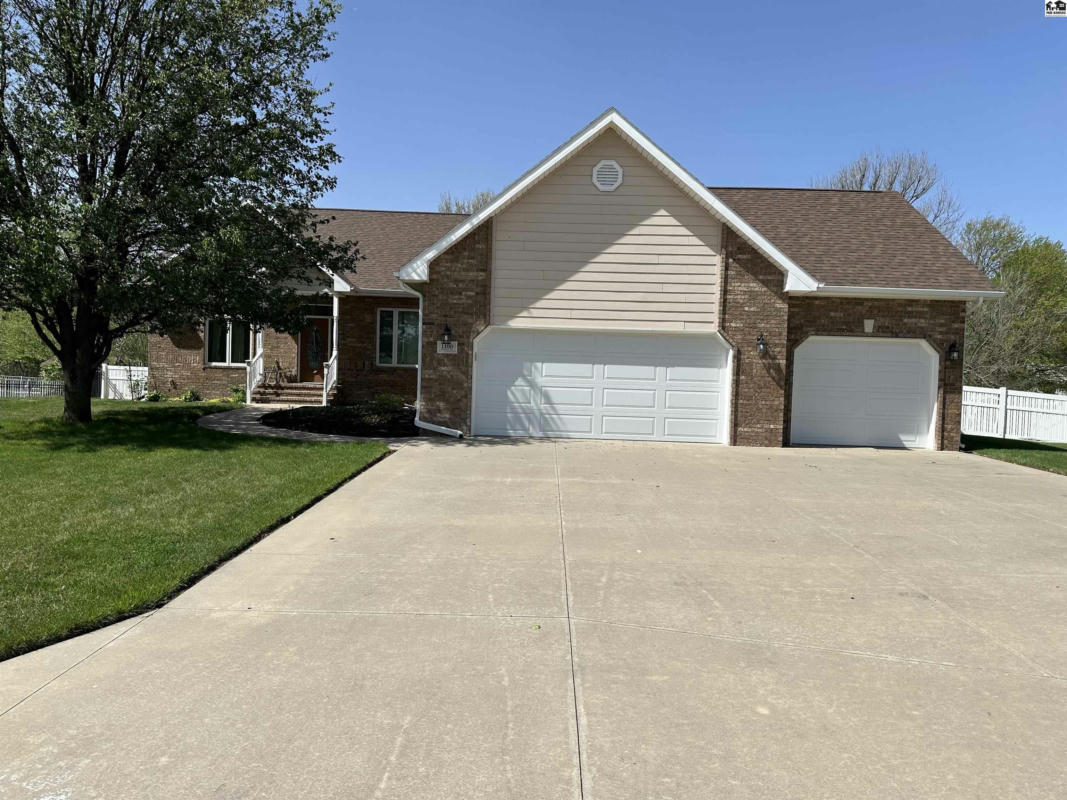 1100 FOREST CT, MCPHERSON, KS 67460, photo 1 of 21