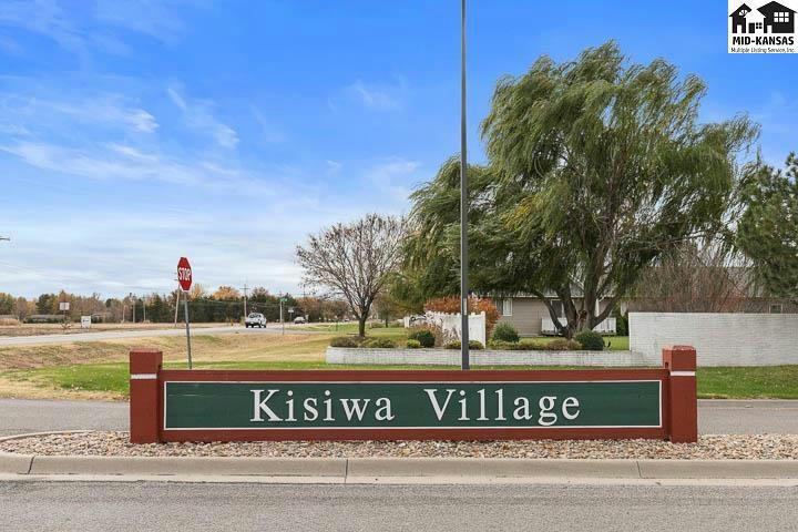 000 W KISIWA VILLAGE RD, HUTCHINSON, KS 67502, photo 1